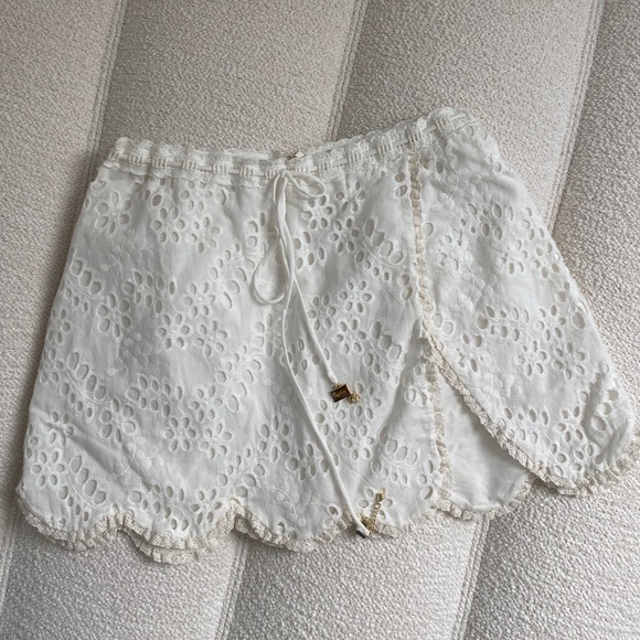 Bydee Top & Skirt Small - Picture 5 of 6